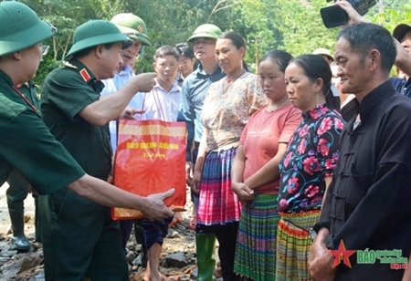 Continuing to raise the quality, efficiency, and effectiveness of party and political work within the Vietnam Peoples Army in the new period