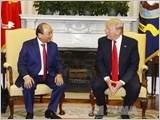 Thủ tướng Nguyễn Xuân Phúc hội đàm với Tổng thống Donald Trump