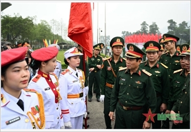 Kiểm tra huấn luyện diễu binh, diễu hành trong Lễ kỷ niệm 70 năm Chiến thắng Điện Biên Phủ