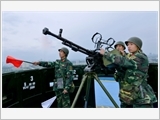 Hanoi armed forces strengthen their pivotal role in building the posture of people’s air defense in defensive areas