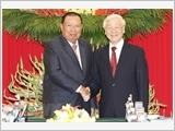 Top Lao leader pays five-day visit to Vietnam