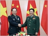 Vietnamese, Chinese defence ministers hold talks in Hanoi