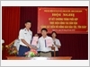 Ký quy chế phối hợp thực hiện công tác dân vận "Cảnh sát biển với đồng bào dân tộc, tôn giáo" với Ủy ban nhân dân xã Nghi Quang