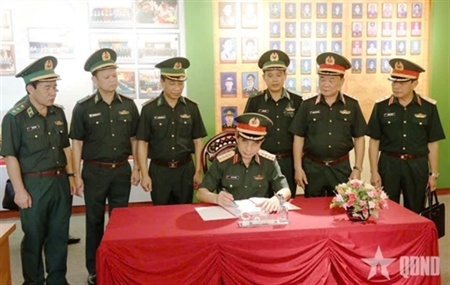 Học viện Biên phòng đẩy mạnh xây dựng nhà trường thông minh, hiện đại