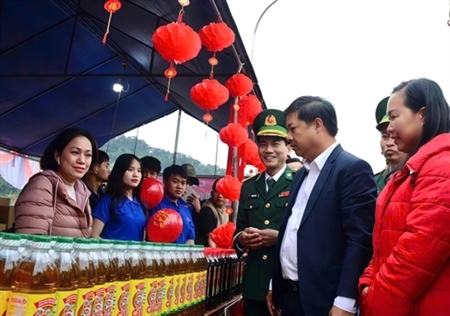 Bộ đội Biên phòng Đà Nẵng thực hiện tốt chính sách dân tộc khu vực biên giới theo lời Bác dạy