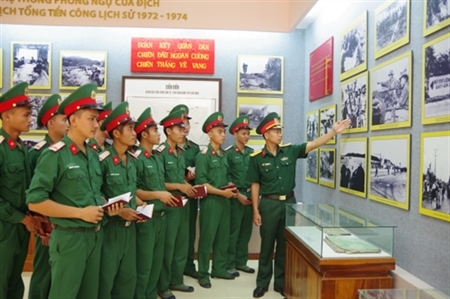 Nâng cao hiệu lực, hiệu quả công tác đảng, công tác chính trị trong kiên định xây dựng Quân đội vững mạnh về chính trị