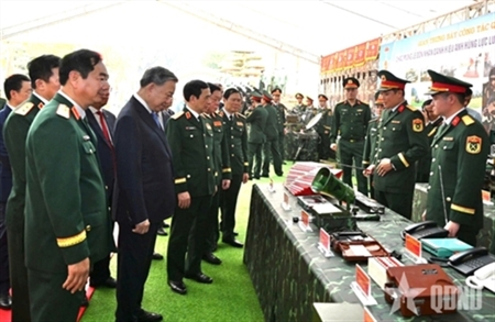 第一军区着力建设坚强、现代的全民国防