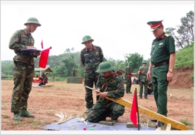 Lang Son Province focuses on building a firm provincial defensive zone