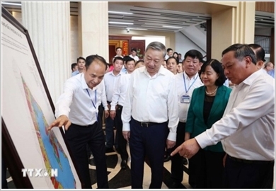 Không thể xuyên tạc, phủ nhận cuộc cách mạng tinh, gọn tổ chức bộ máy của hệ thống chính trị ở Việt Nam