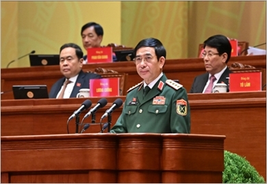 Xây dựng Quân đội nhân dân cách mạng, chính quy, tinh nhuệ, hiện đại, làm nòng cốt xây dựng nền quốc phòng toàn dân vững mạnh, hiện đại, gắn với nền an ninh nhân dân và thế trận lòng dân vững chắc.