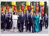 Tổng Bí thư, Chủ tịch nước và Phu nhân chủ trì Chương trình hữu nghị đặc biệt tại Hoàng Thành Thăng Long