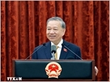 Ánh sáng Hồ Chí Minh soi đường cho chúng ta đi