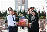 Đón 80 hài cốt liệt sĩ quân tình nguyện, chuyên gia Việt Nam hy sinh trên đất Lào trở về đất mẹ