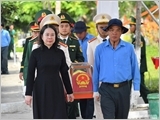 Phó Chủ tịch nước Võ Thị Ánh Xuân dự lễ truy điệu và an táng hài cốt liệt sĩ ở An Giang