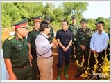 Lặng thầm đi tìm hài cốt liệt sĩ nơi biên giới