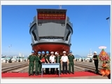 建立和发展满足建国卫国事业要求的国防工业