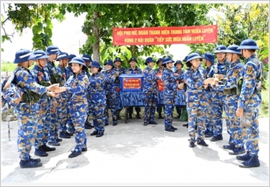 越南海军第二区训练中心推进正规化建设、纪律管理和安全保障