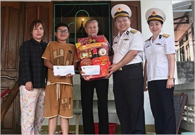 提升第二海军区党部的领导能力和战斗力