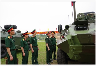 "Three breakthroughs" at Tank and Armoured Brigade 406