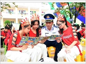 Lan tỏa Cuộc thi "Em yêu biển, đảo quê hương" ở Vùng Cảnh sát biển 1