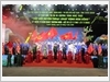 Chương trình nghệ thuật kết thúc rực rỡ với những tiết mục hào hùng.